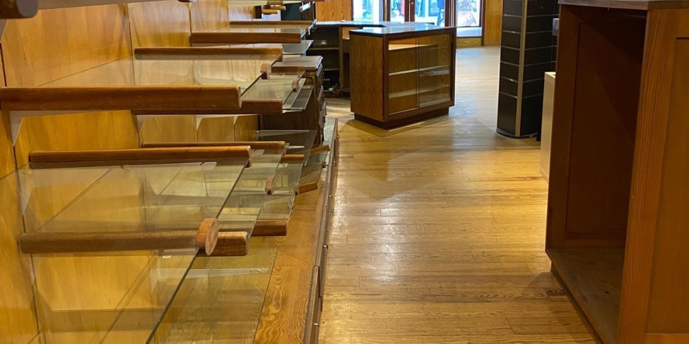 local commercial à PAU (64000)